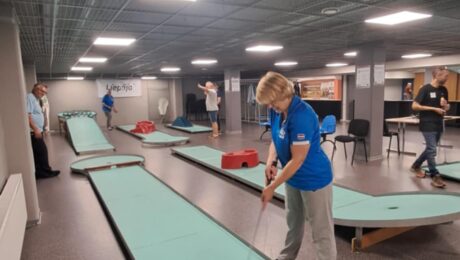 52035cf2-eb7b-43f8-89f7-3a8d96410893